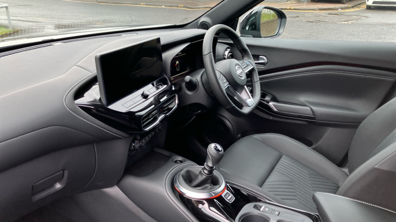 Nissan Juke 1.0 DiG-T Tekna 5dr Petrol Hatchback